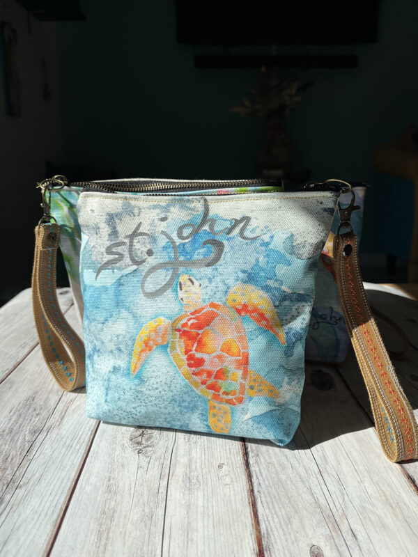 Green Sea Turtle Canvas Wristlet